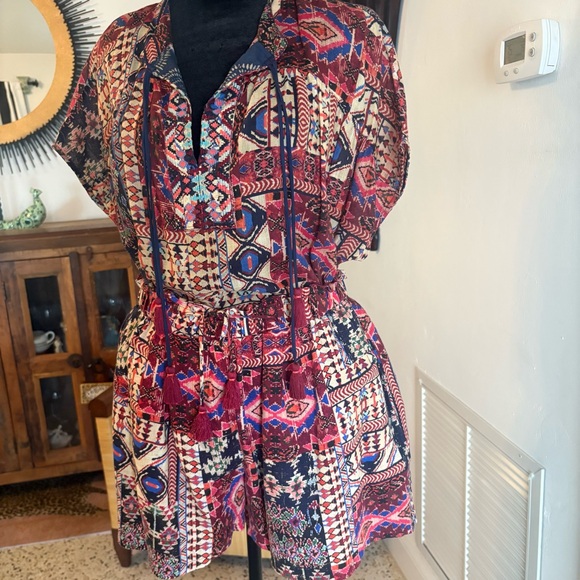 JOHNNY WAS Workshop Linen SET! Shorts & Top! Burgundy Tribal Print! Excellent. M - Picture 2 of 15